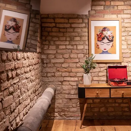 Coolest In Berlin, Easy Check-in, Cozy, Near Center - 4 Maisonette #1 アパート ベルリン