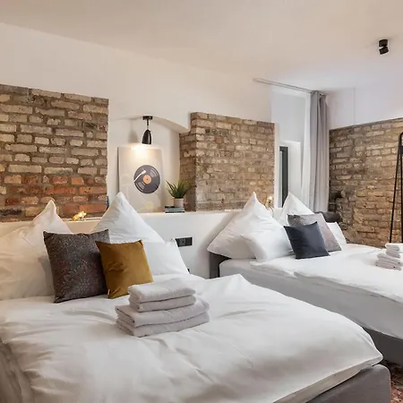 Industrial Loft Duplex -100sqm- Near Antonplatz Berlin