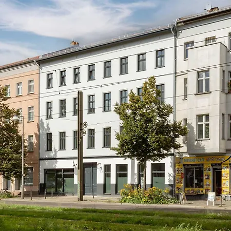 Apartment Industrial Loft Duplex -100sqm- Near Antonplatz