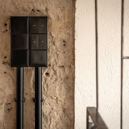 Industrial Loft Duplex -100sqm- Near Antonplatz Lägenhet