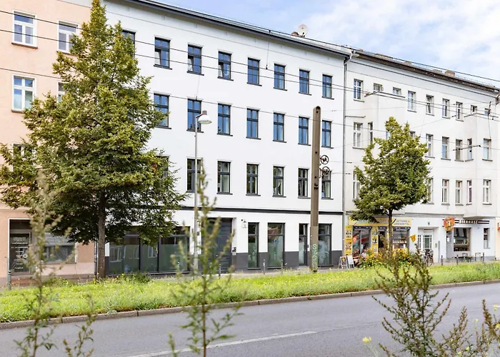 Apartament Industrial Loft Duplex -100sqm- Near Antonplatz Berlin