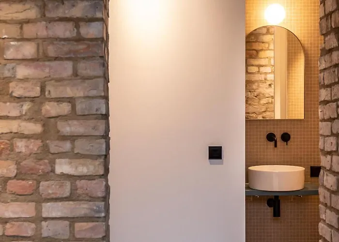 Industrial Loft Duplex -100sqm- Near Antonplatz