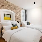 Industrial Loft Duplex -100sqm- Near Antonplatz Apartmán Berlín
