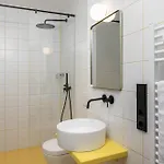 Industrial Loft Duplex -100sqm- Near Antonplatz Berlín