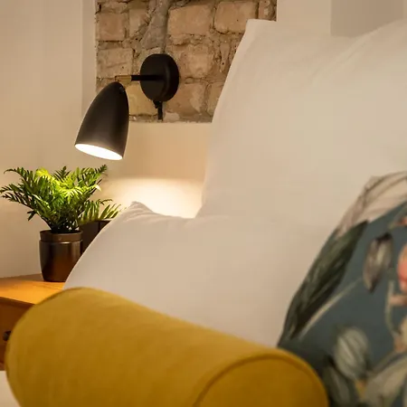 Industrial Loft Duplex -100sqm- Near Antonplatz *